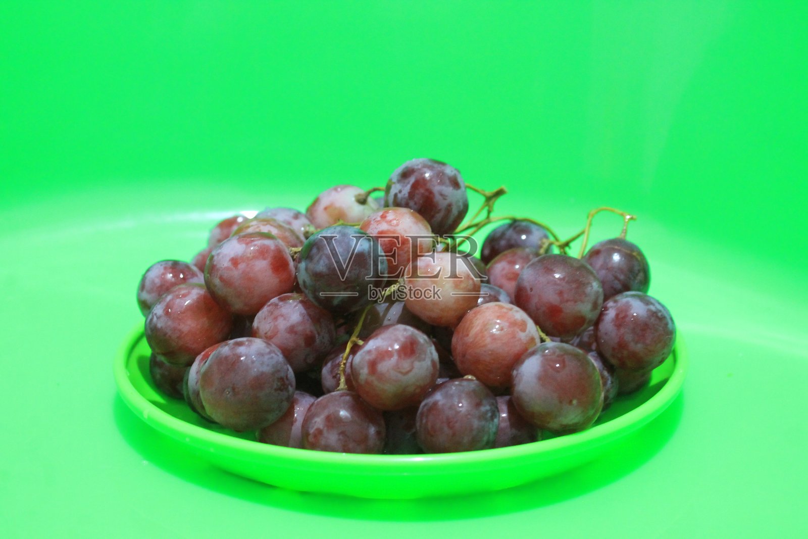 新鲜甜美的葡萄照片摄影图片