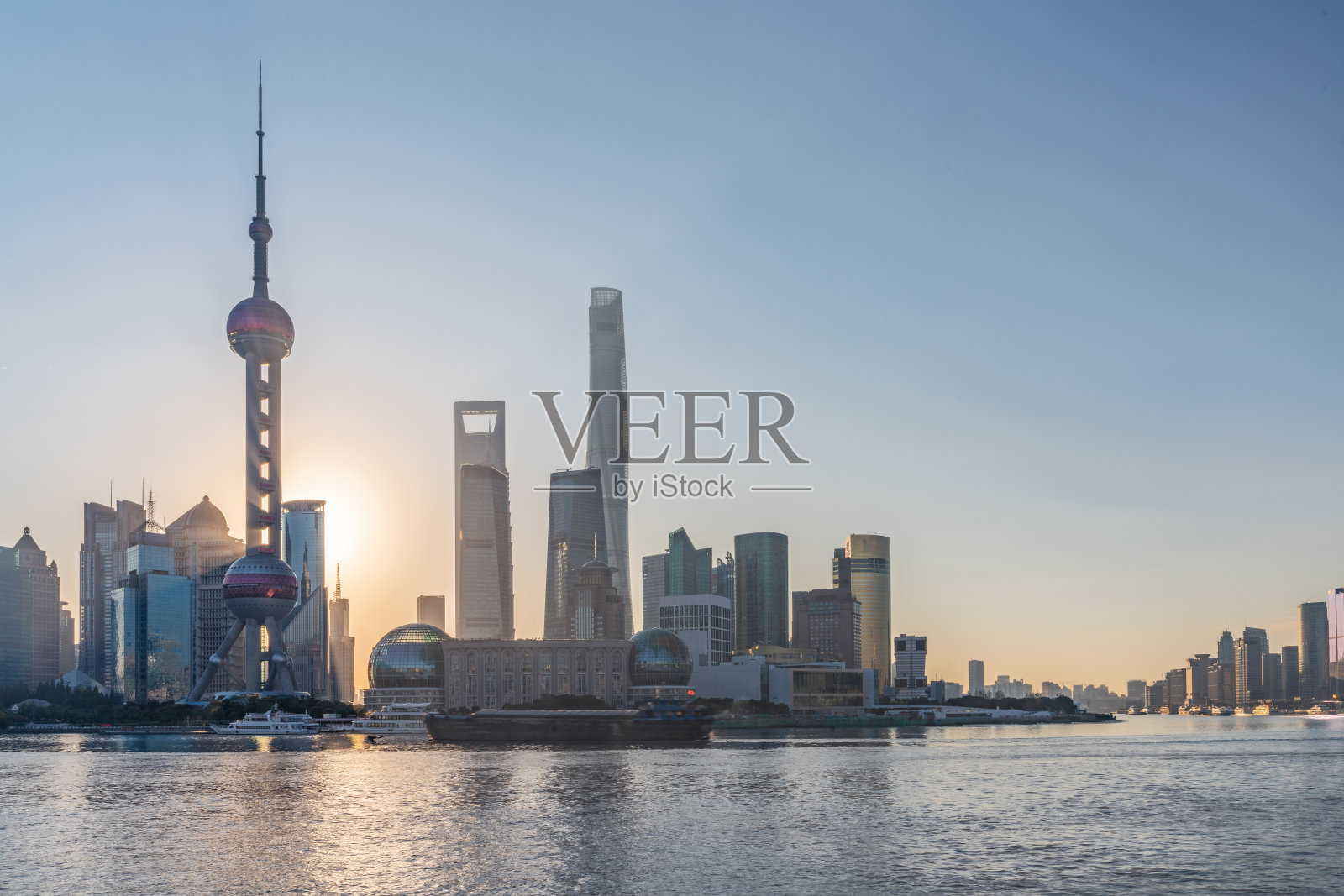 上海的日出景观照片摄影图片