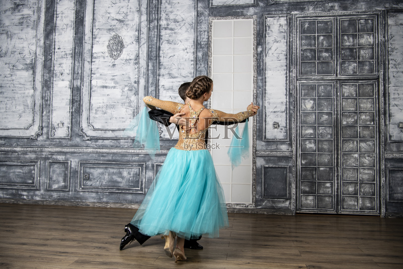 舞厅跳舞照片摄影图片