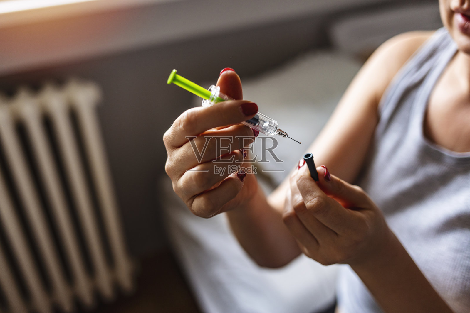 她的健康已经得到了控制照片摄影图片