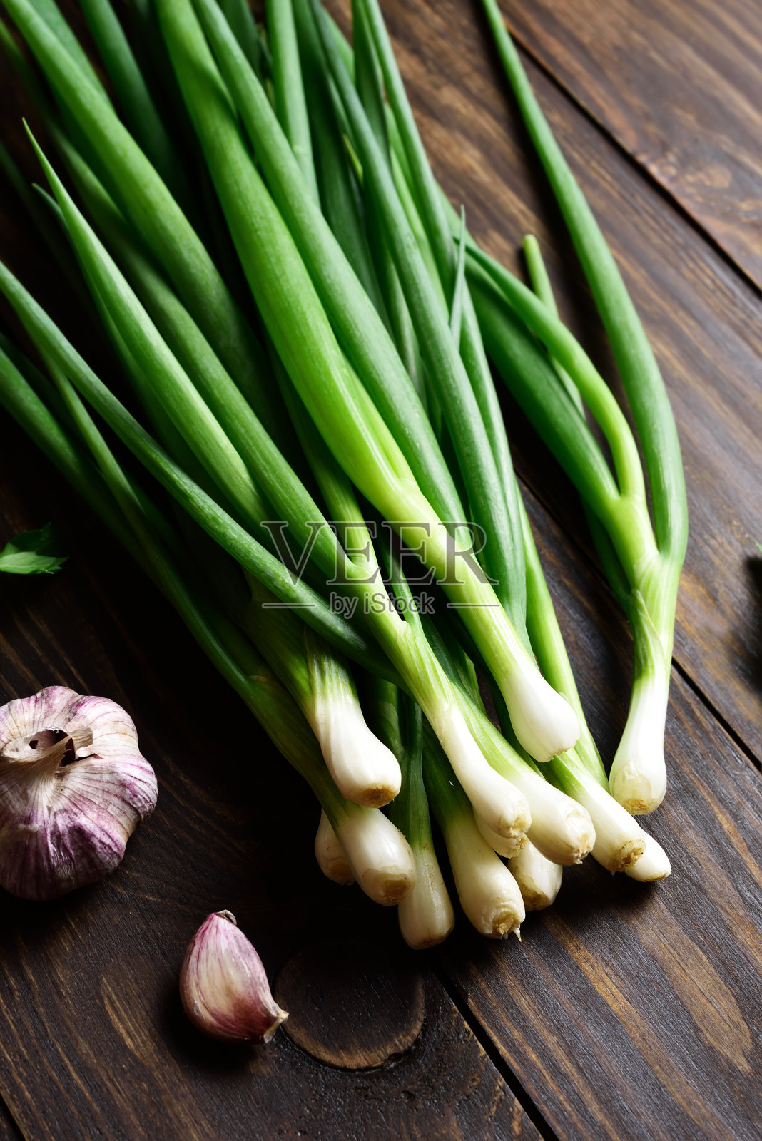 鲜绿洋葱照片摄影图片