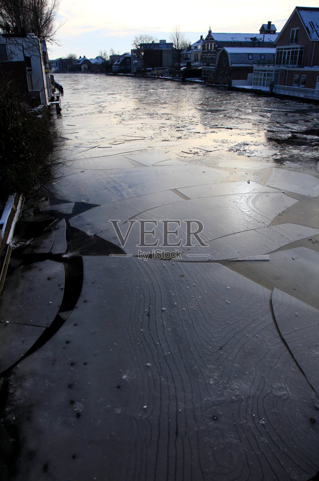 冰冻的河照片摄影图片