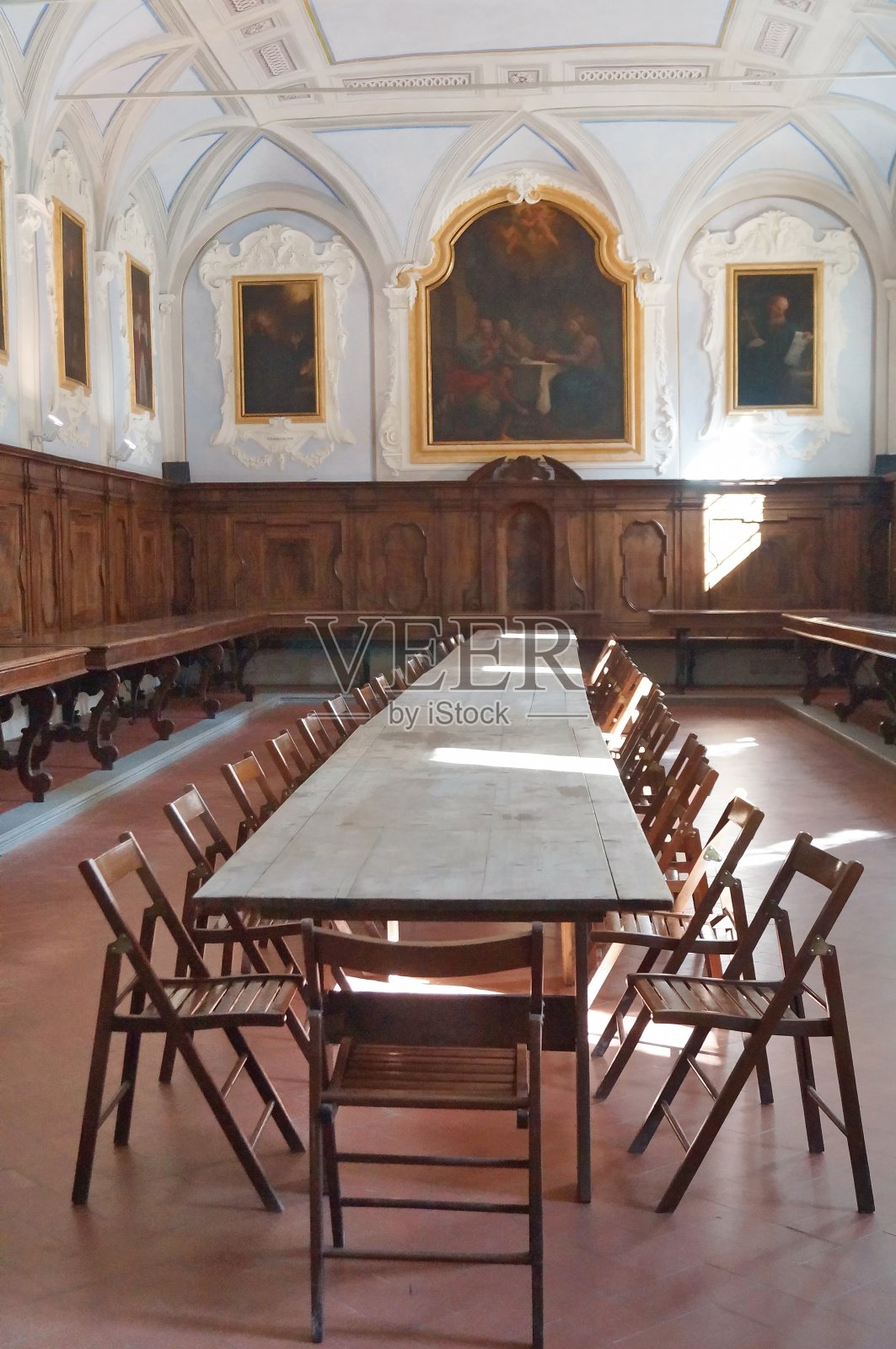 Vallombrosa修道院的餐厅照片摄影图片