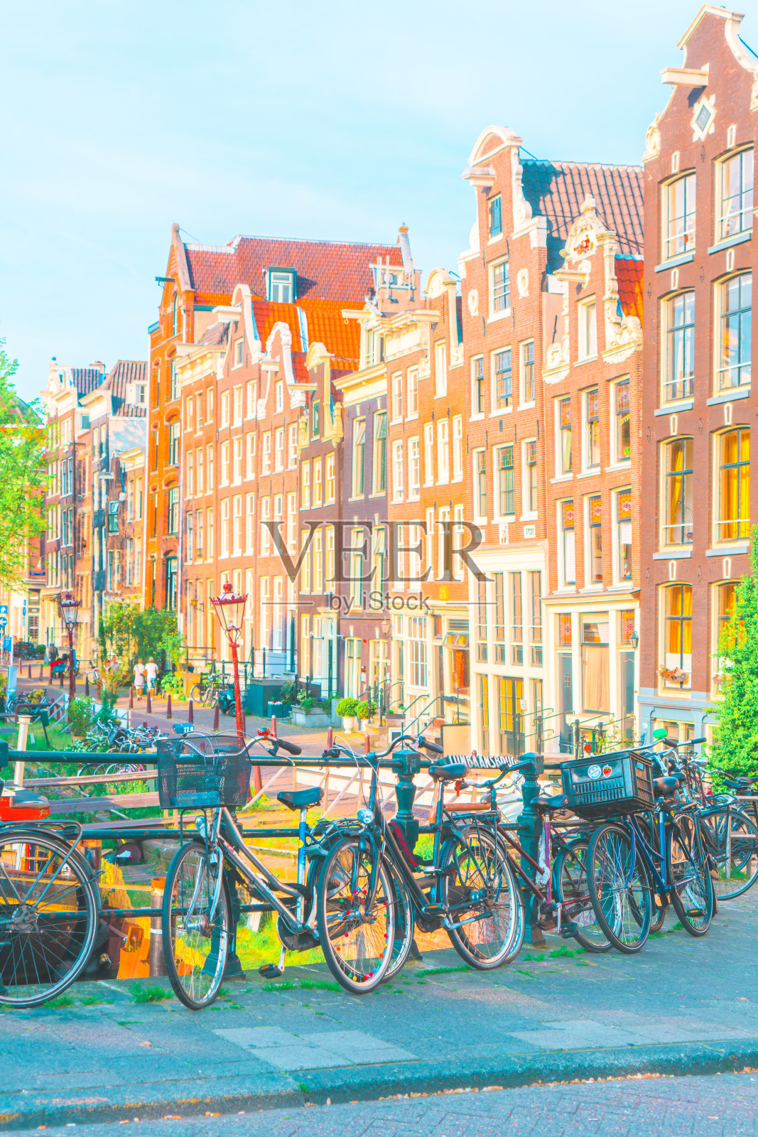 荷兰阿姆斯特丹的典型街道照片摄影图片