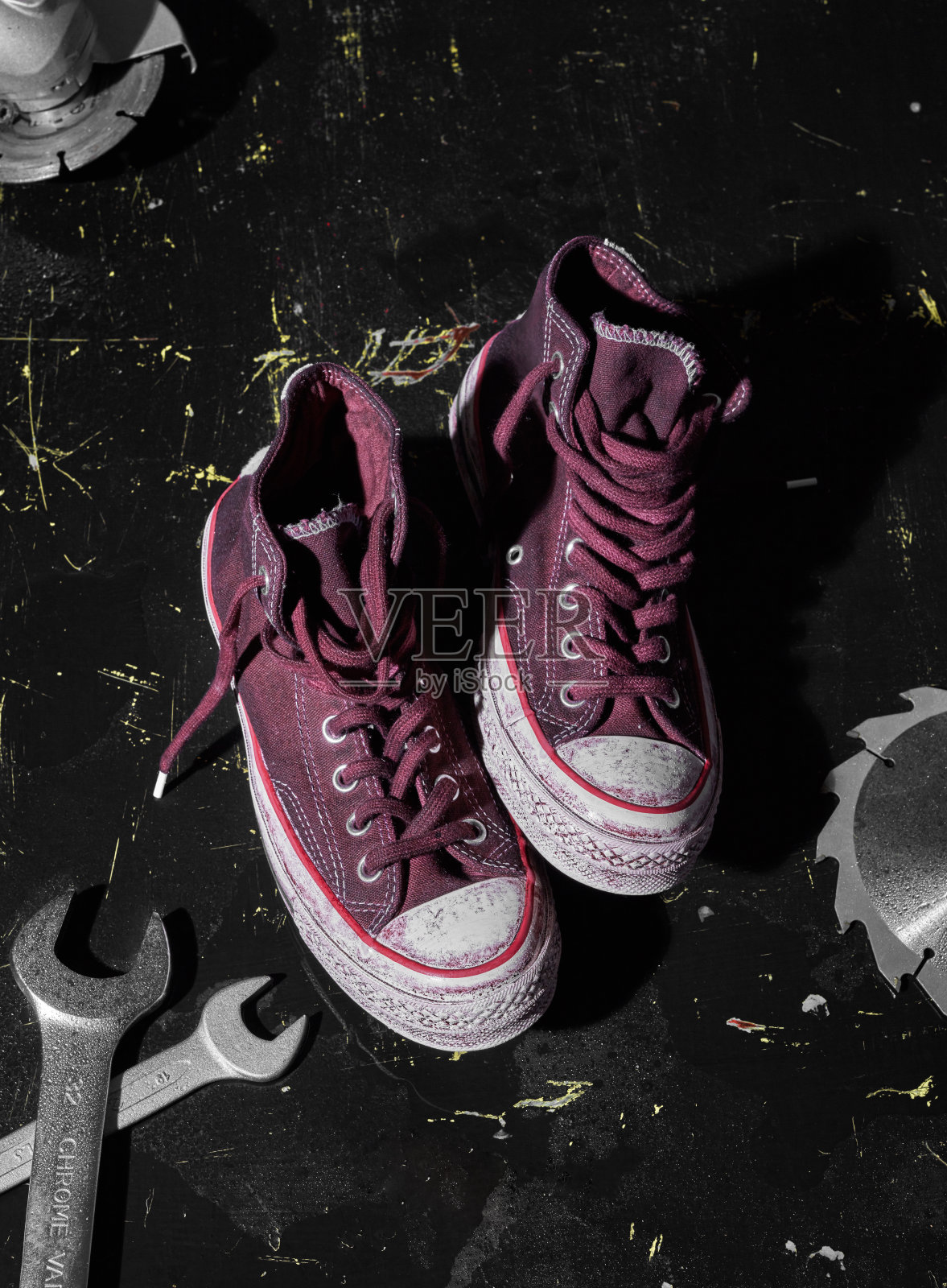 用帆布鞋照片摄影图片