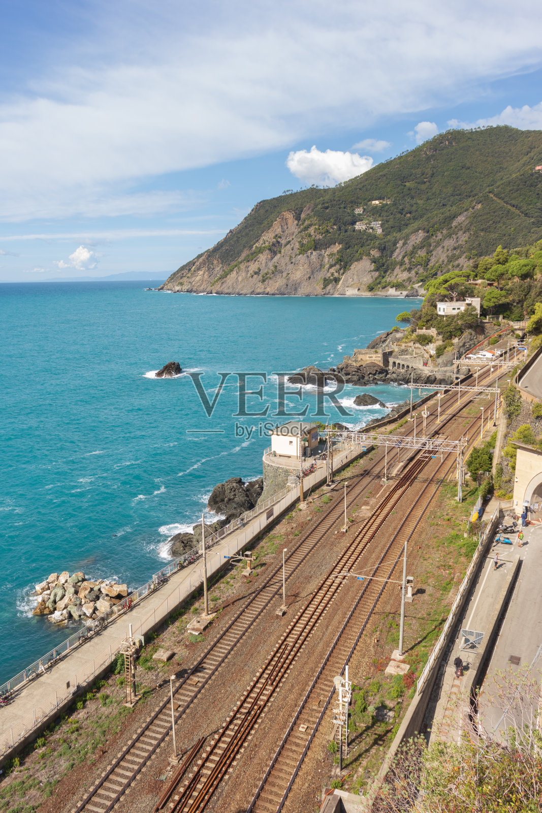 意大利利古里亚拉斯佩齐亚附近的一个小镇弗雷姆拉的高角度视角照片摄影图片