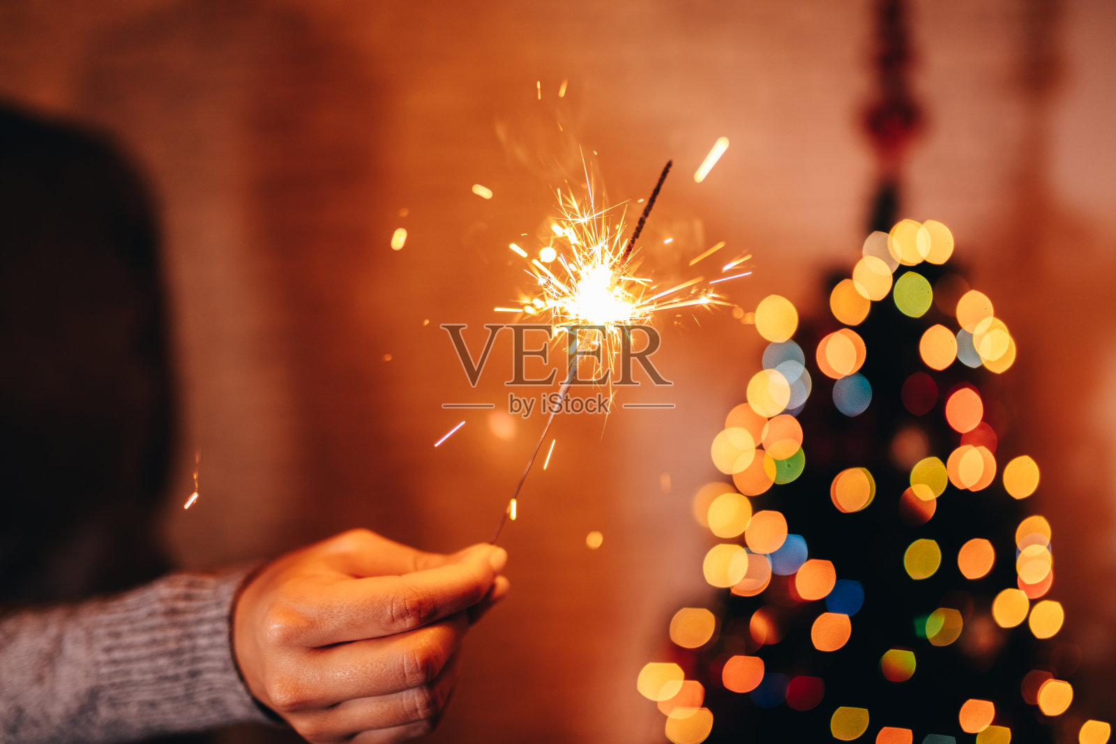 圣诞烟花照片摄影图片