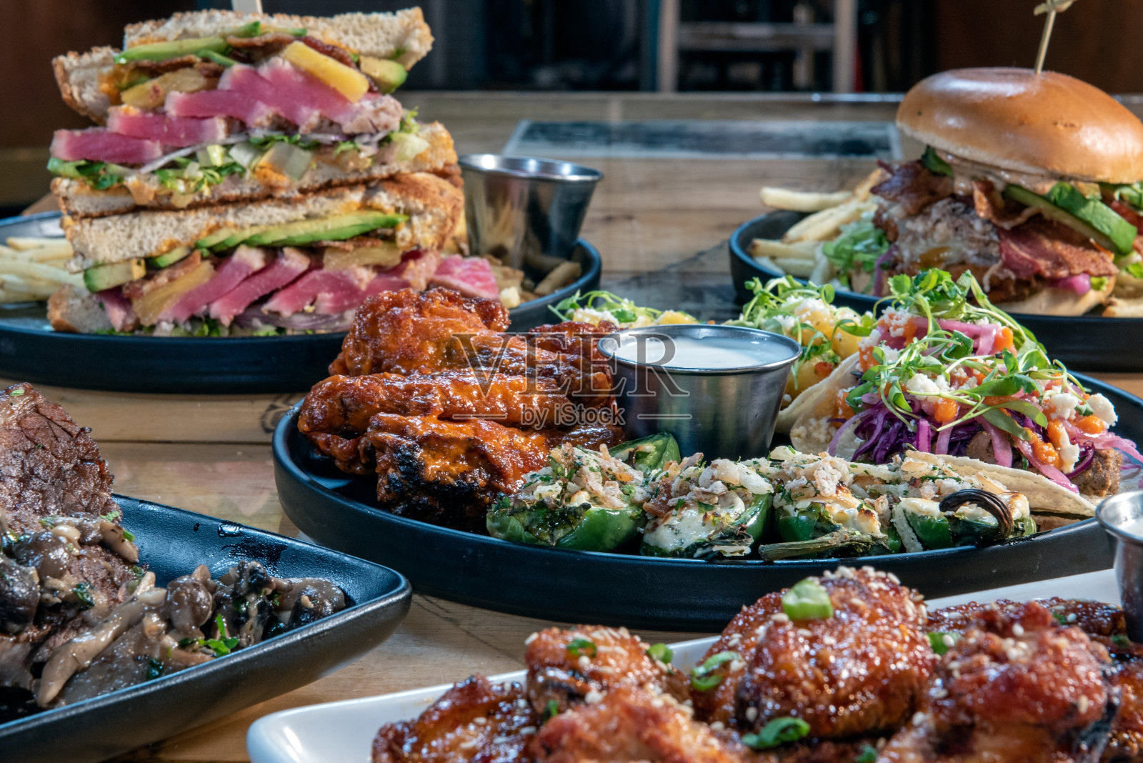 好菜容易吃。照片摄影图片