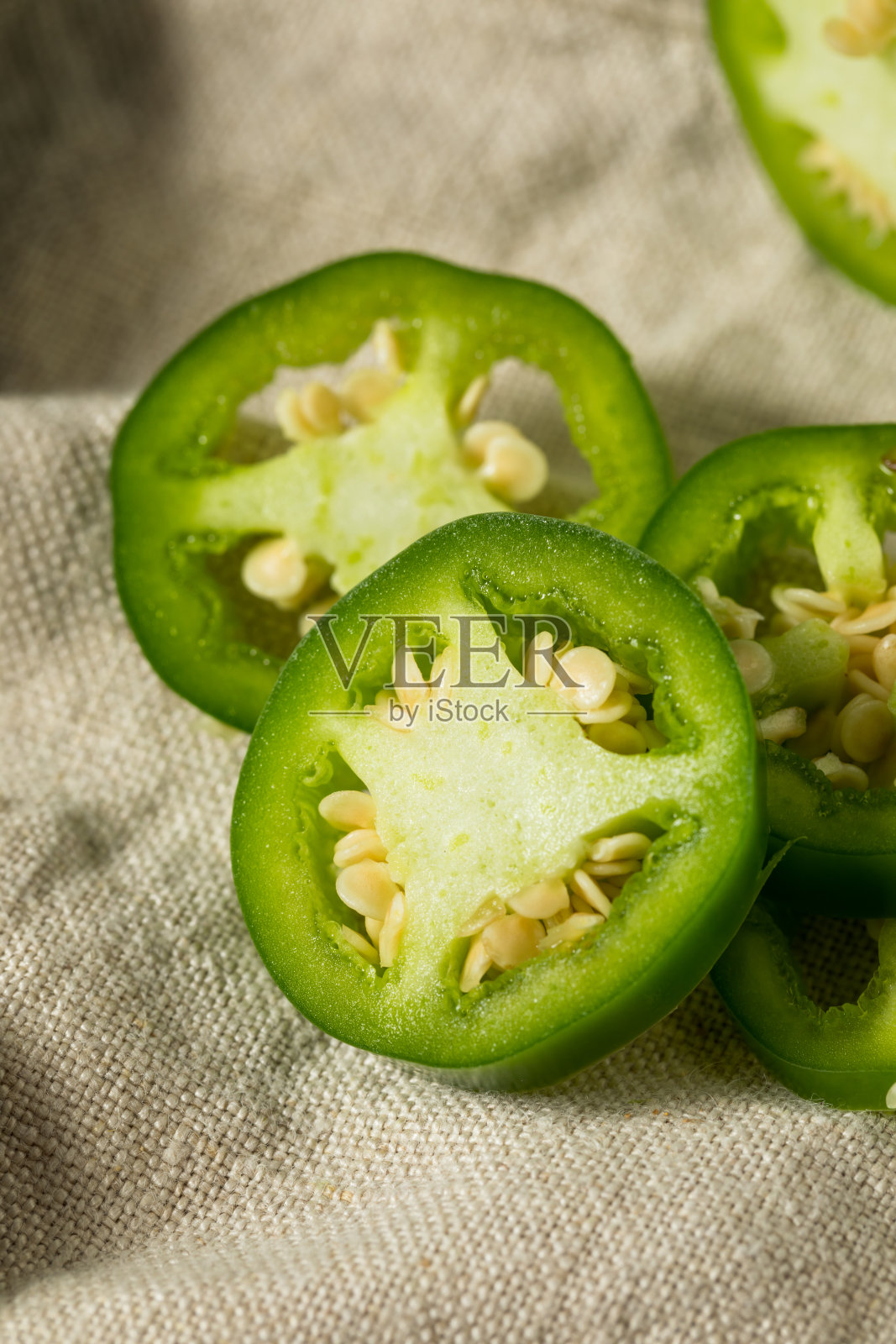 生绿色有机Jalepno辣椒照片摄影图片