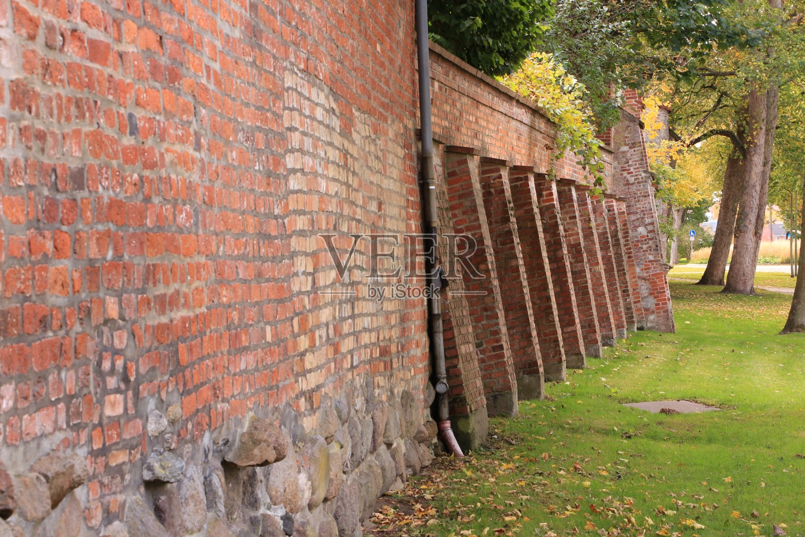 斯特拉松德中心历史悠久的修道院照片摄影图片