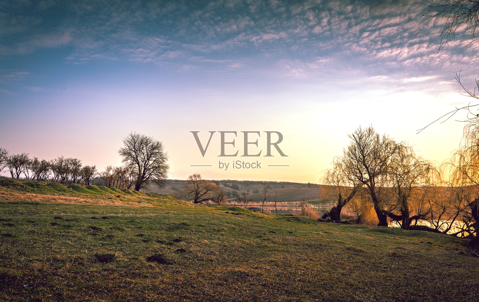 日出河照片摄影图片