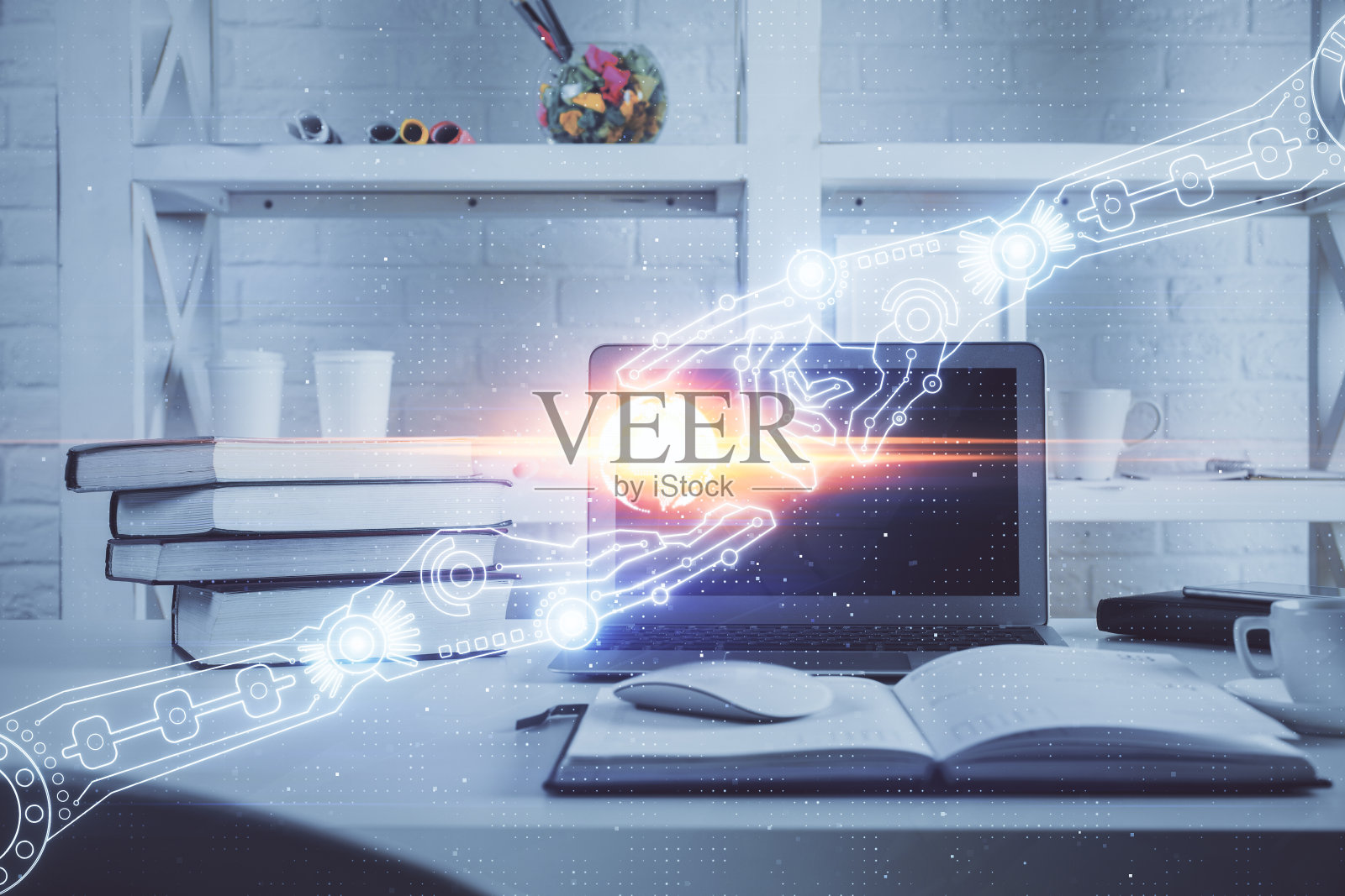 技术主题绘图和电脑工作空间。多接触。创新的概念。照片摄影图片