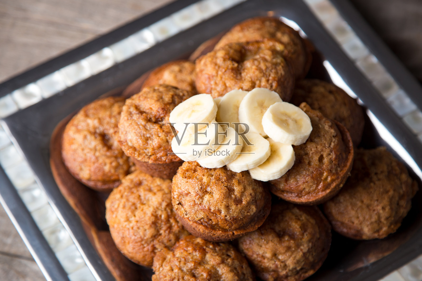 美味的自制香蕉松饼照片摄影图片