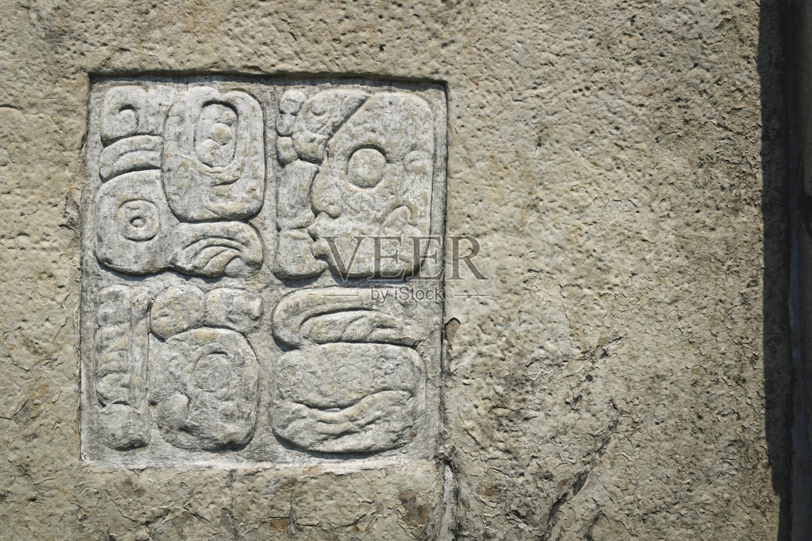 墨西哥恰帕斯帕伦克考古遗址的玛雅符号浮雕照片摄影图片