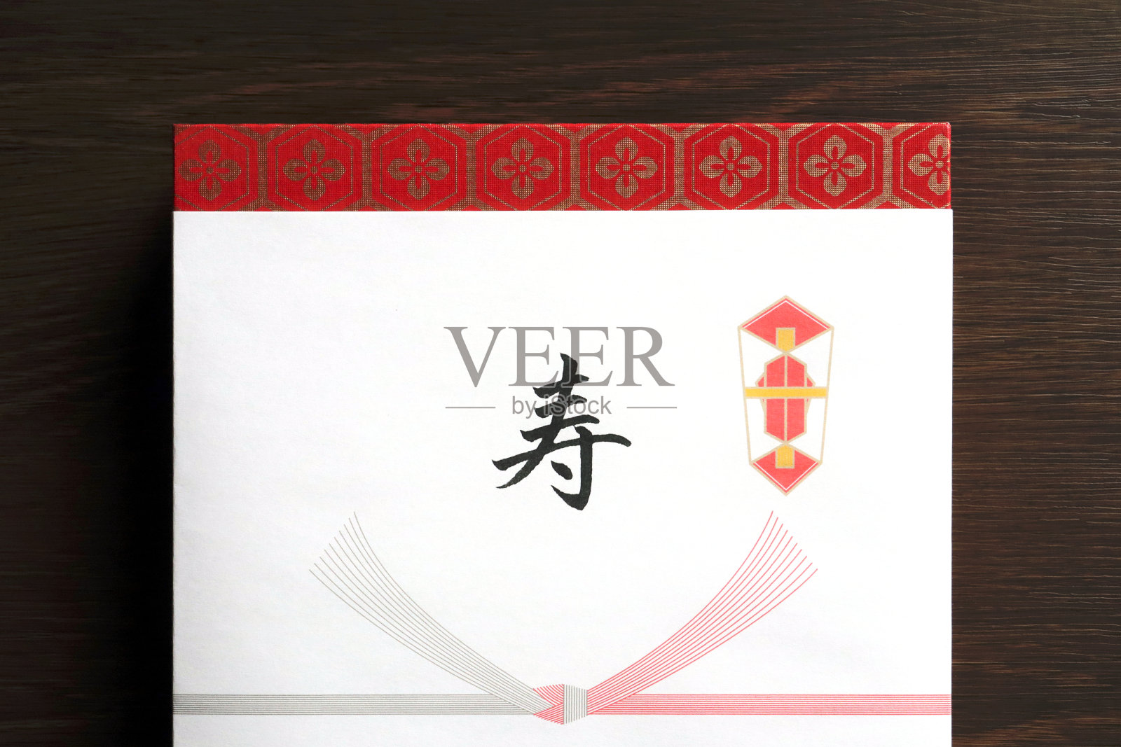 婚礼的礼物。照片摄影图片