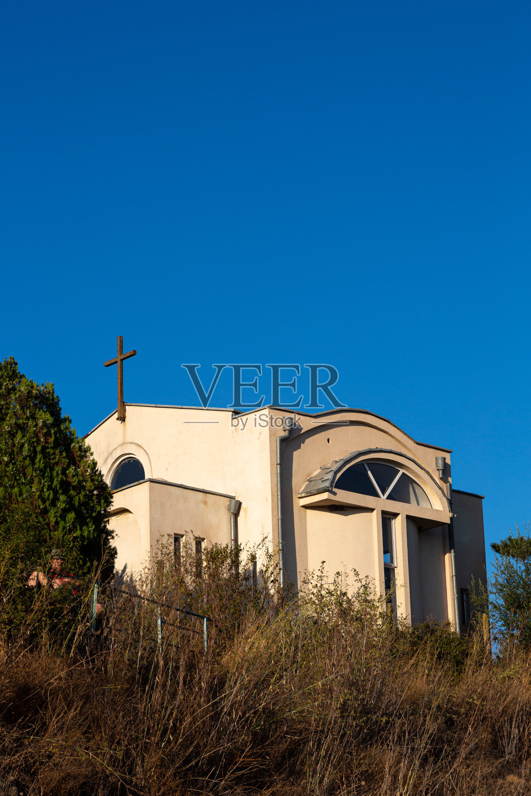小村庄老教堂的细节照片摄影图片