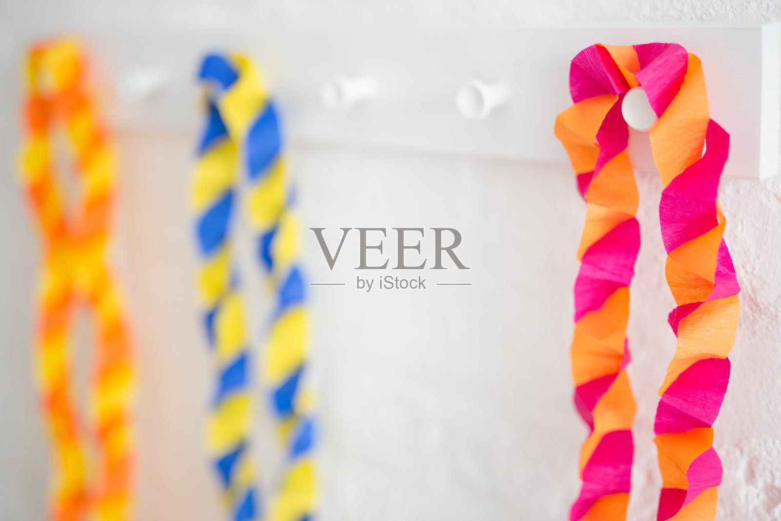 圣诞树链照片摄影图片