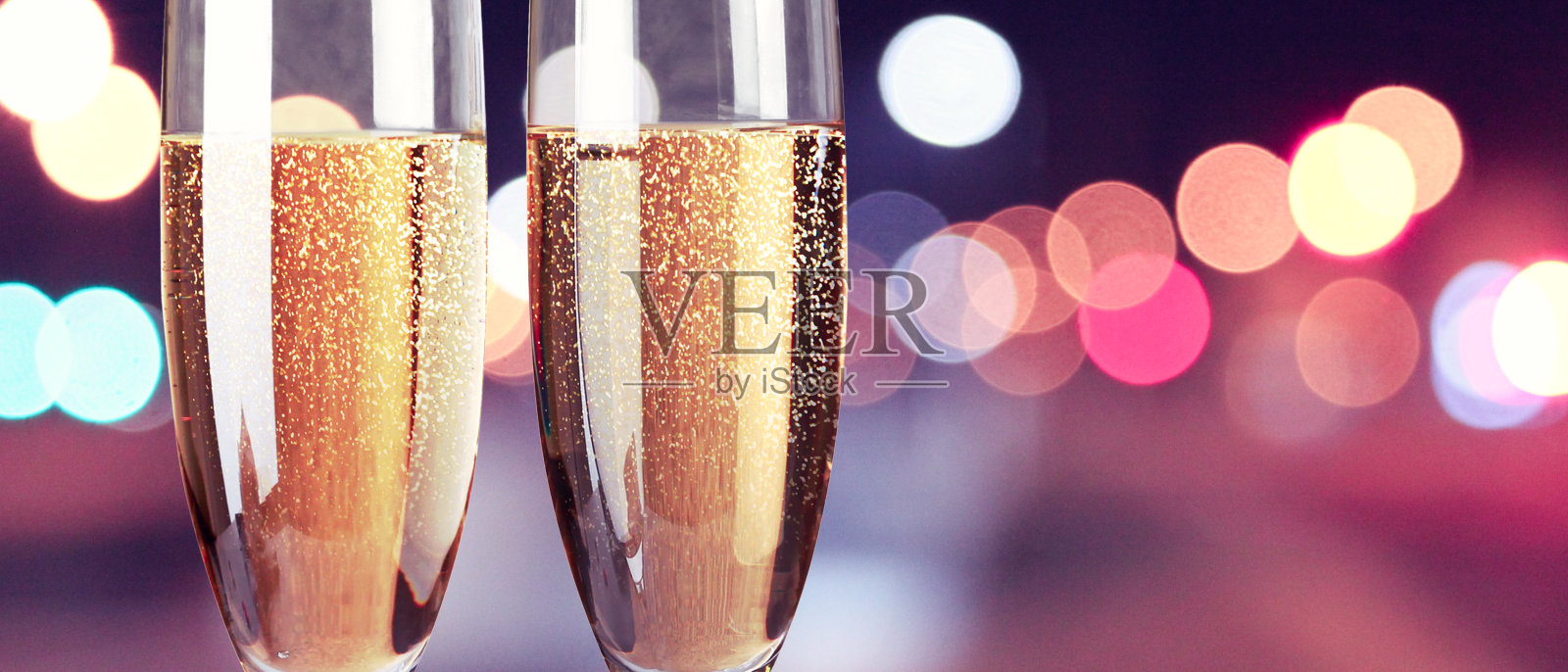 新年前夕的庆祝背景是香槟照片摄影图片