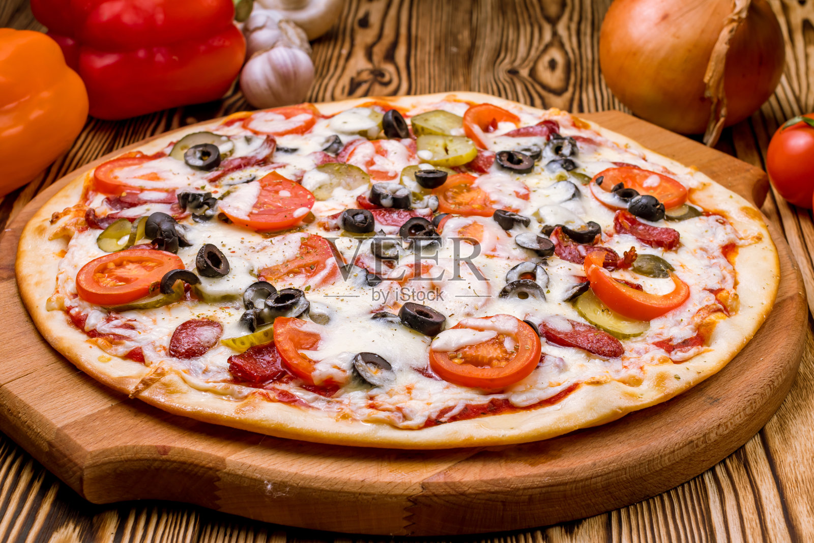 意大利肉披萨照片摄影图片