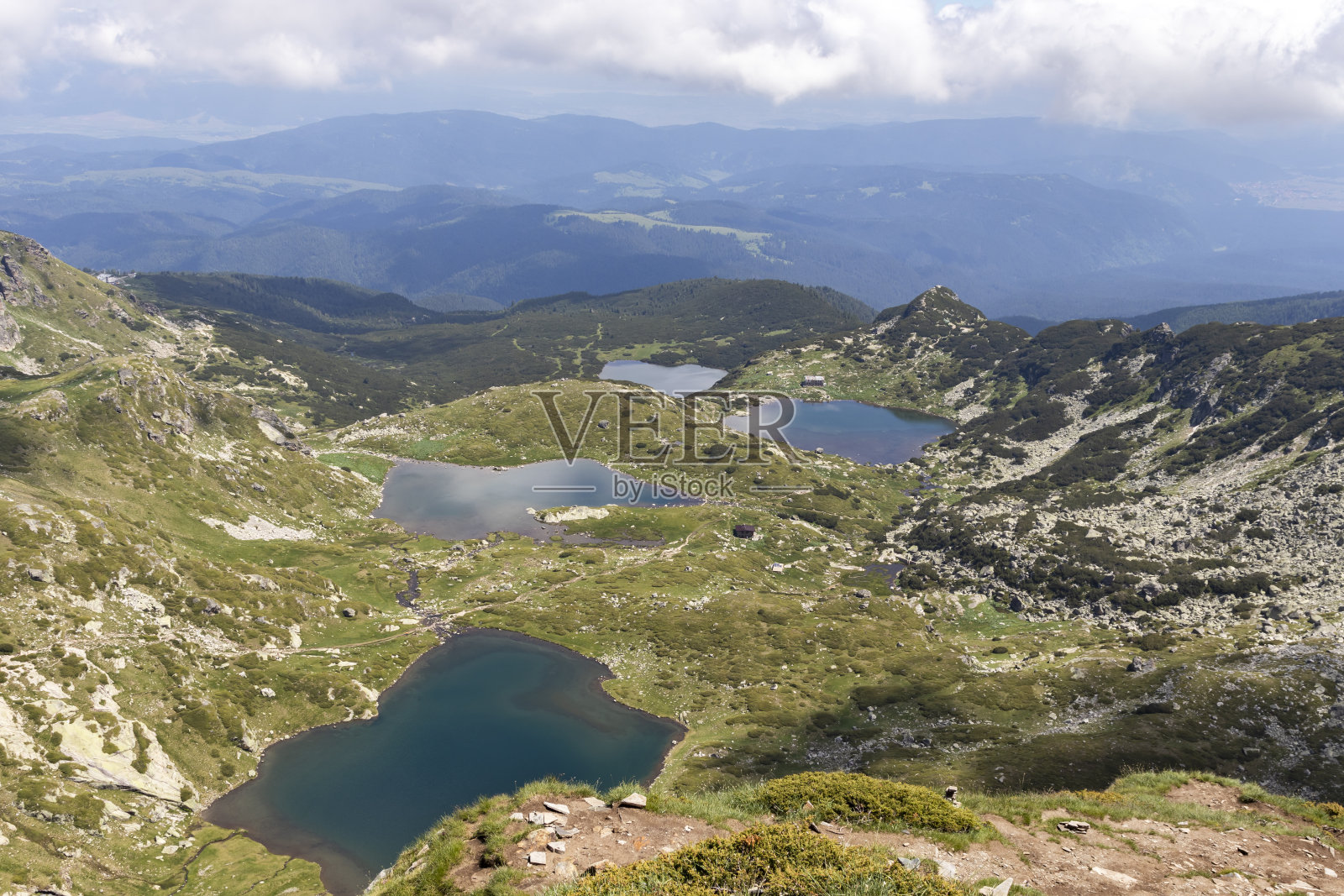 保加利亚瑞拉山七瑞拉湖景观照片摄影图片