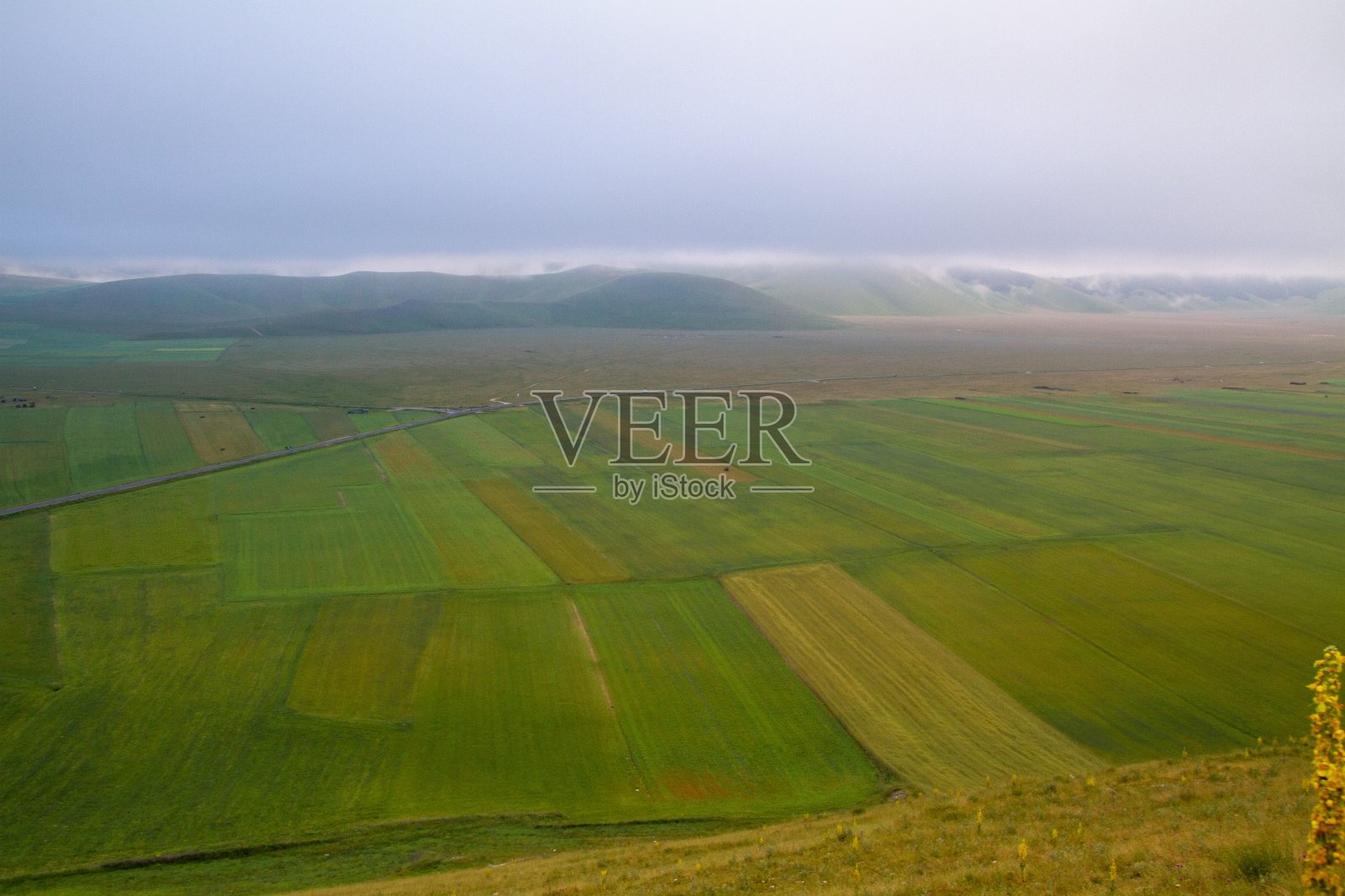 诺西亚的卡斯特卢西奥和它的洪水照片摄影图片