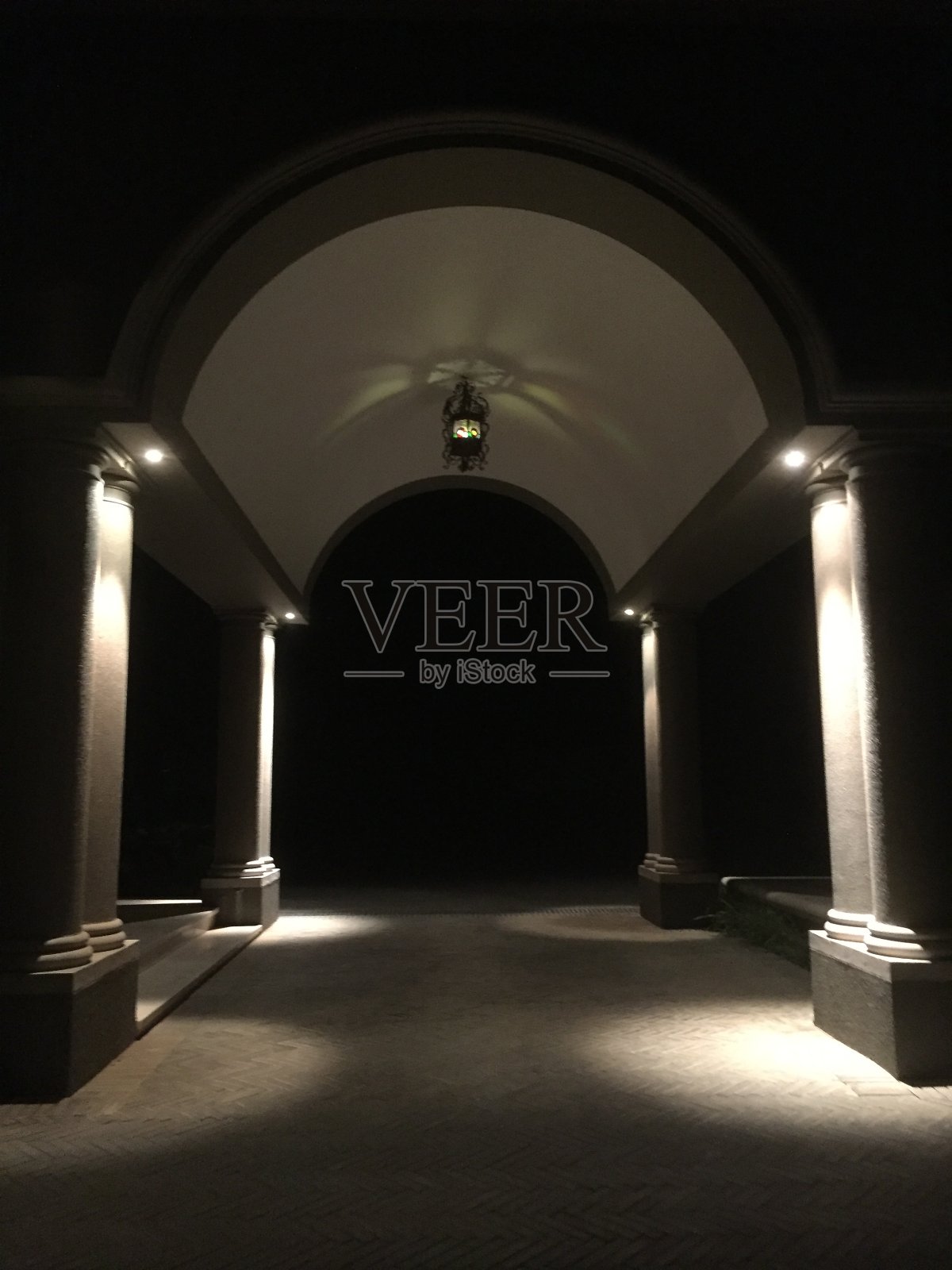 车棚照片摄影图片