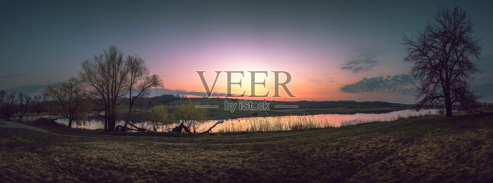 日出河照片摄影图片