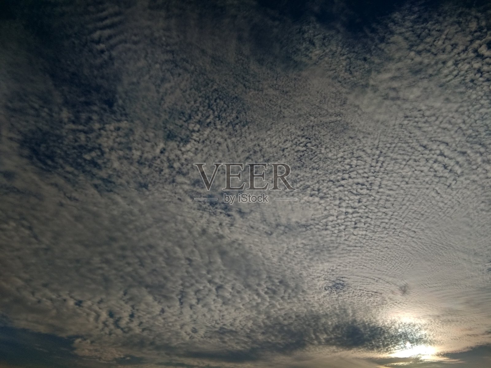 多云的天空照片摄影图片