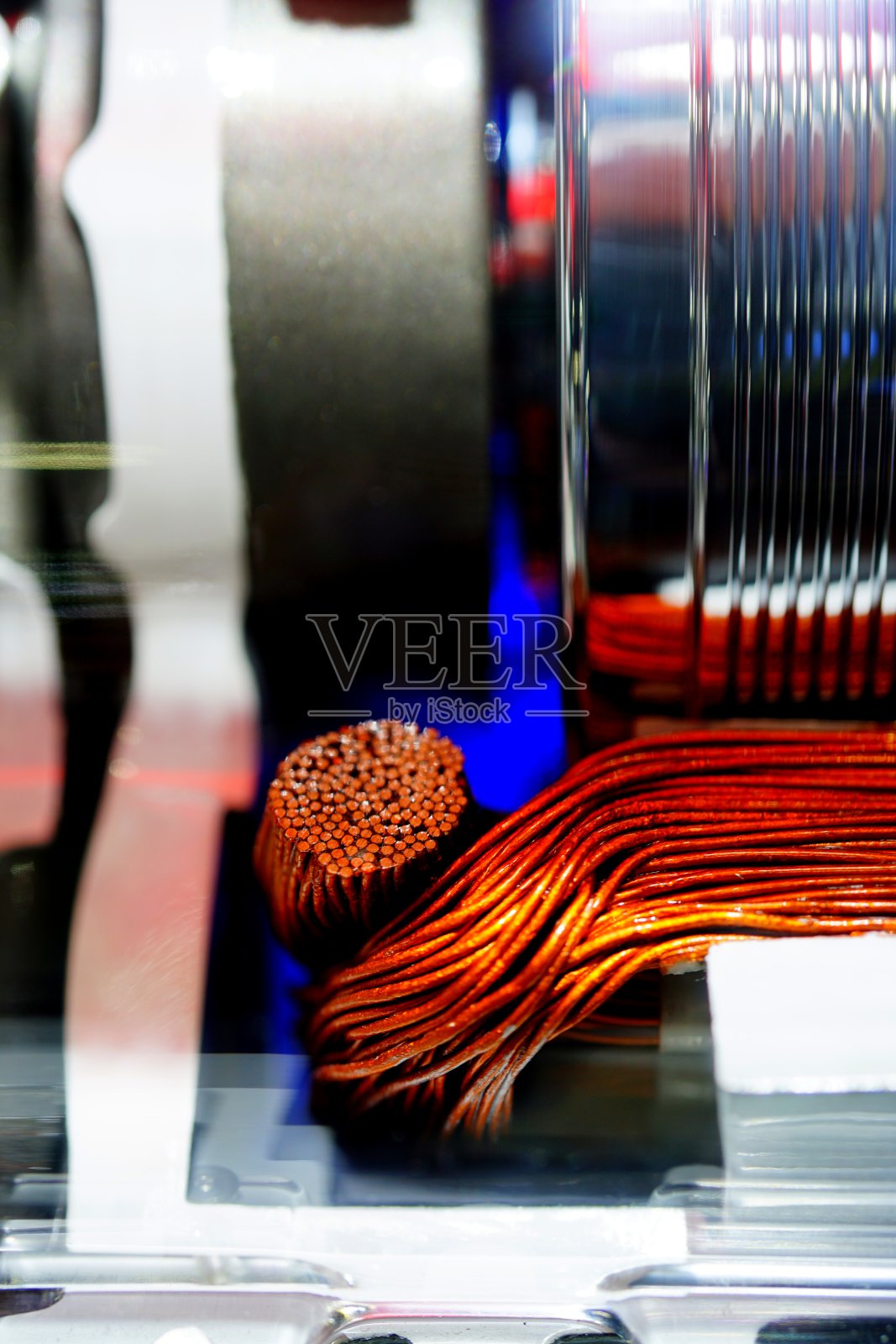 电动汽车发动机用铜线照片摄影图片