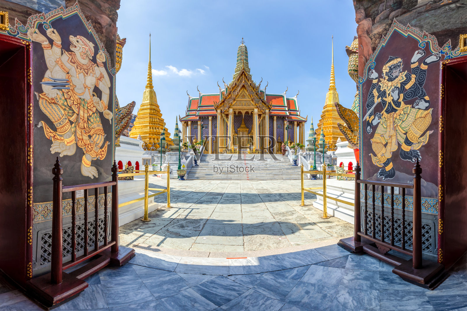 翡翠佛寺或玉佛寺，曼谷，泰国照片摄影图片