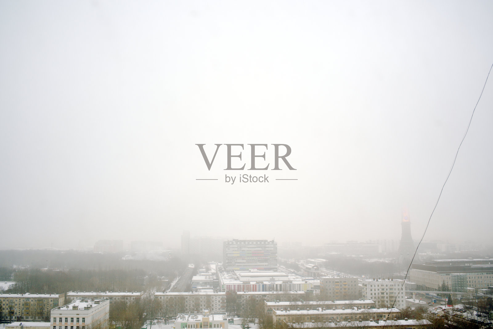 奥斯坦金诺塔和地区的一个冬天的一天。照片摄影图片