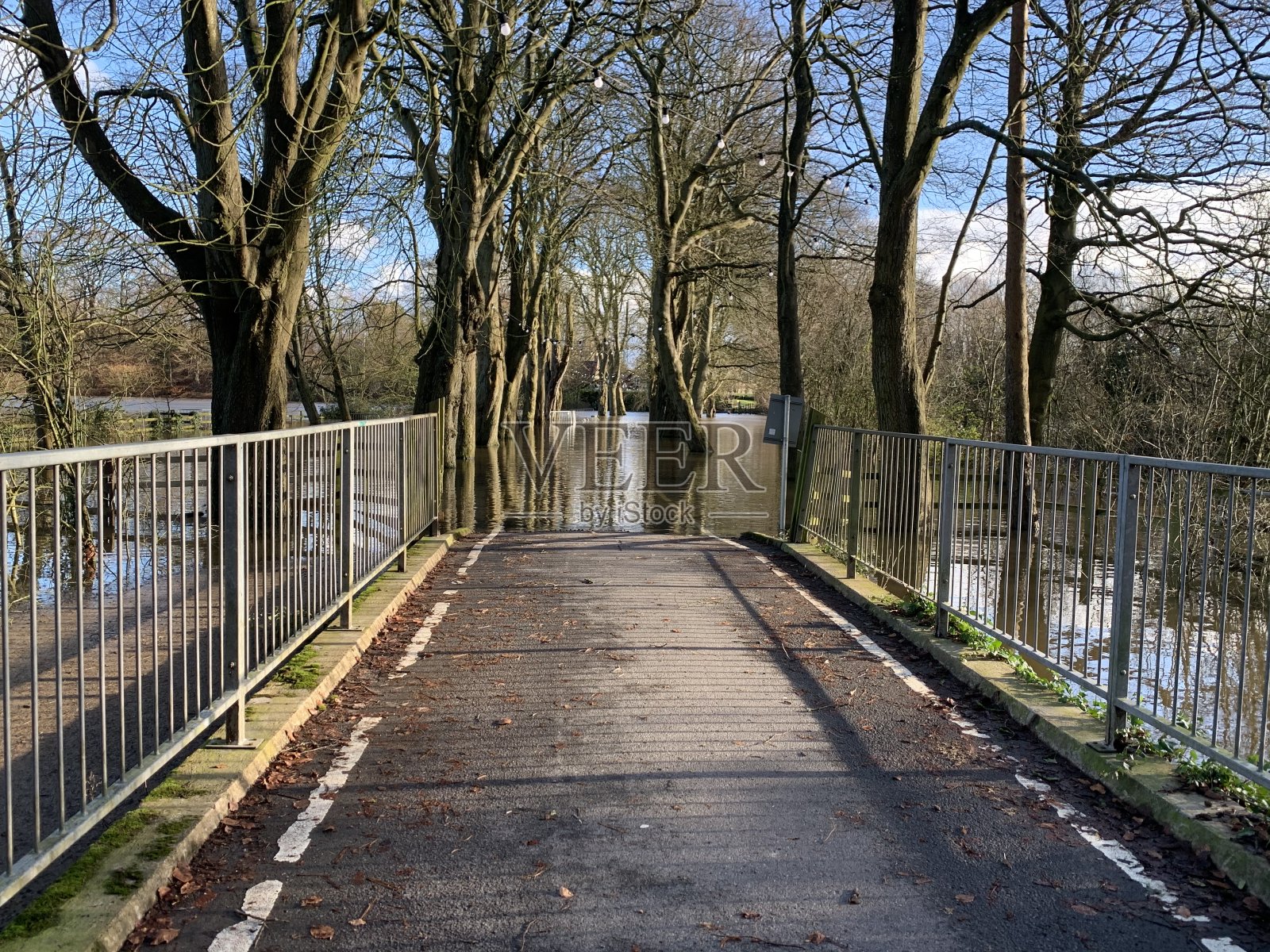 洪水照片摄影图片