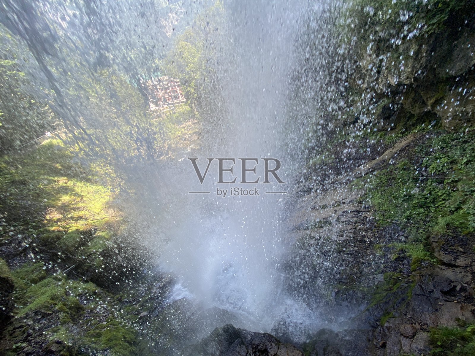 福斯巴赫在爱玛瑙自然公园和全英国湖区自然公园，以及在瑞士伯尔尼的伯尔尼照片摄影图片