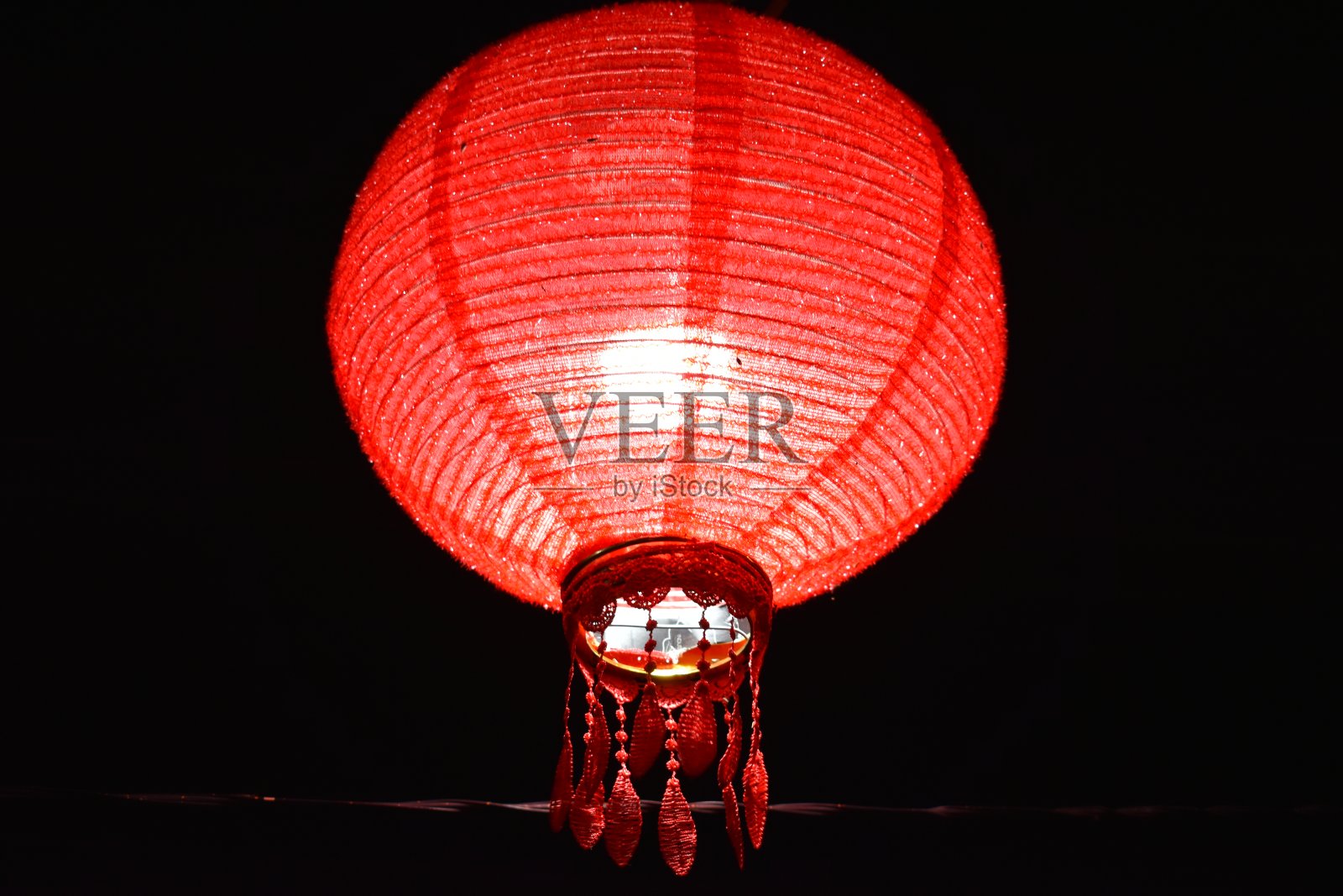 球形吊灯照片摄影图片