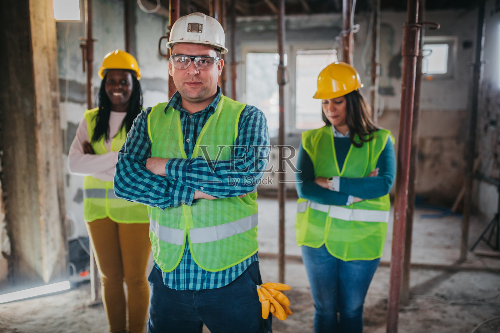 一个大学建筑师的肖像照片摄影图片