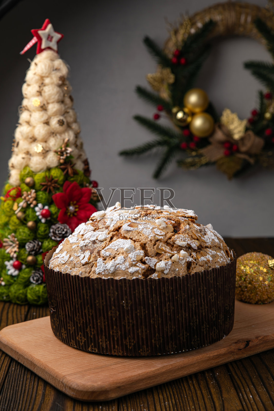 潘妮托妮节日蛋糕照片摄影图片