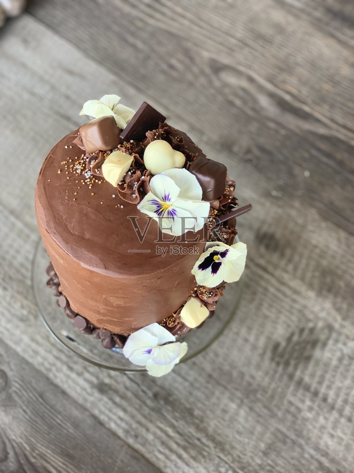 巧克力高迪瓦层蛋糕照片摄影图片