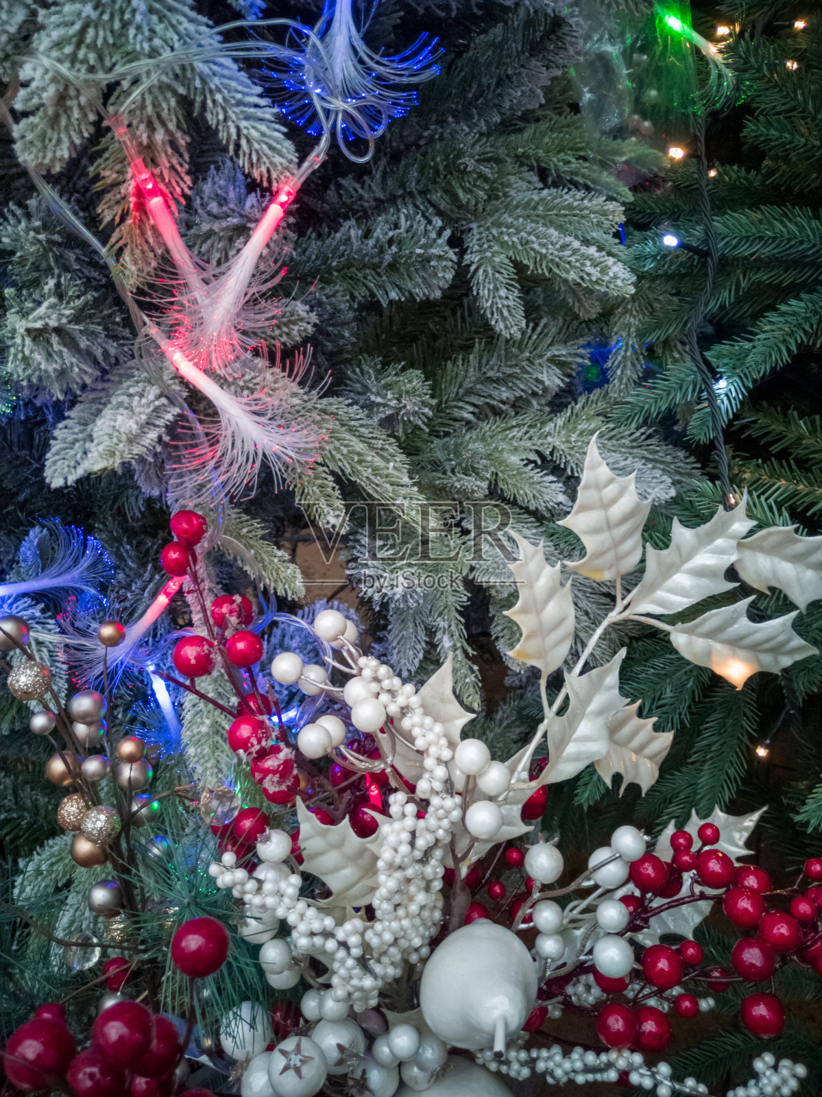 圣诞树装饰和圣诞装饰近距离照片摄影图片