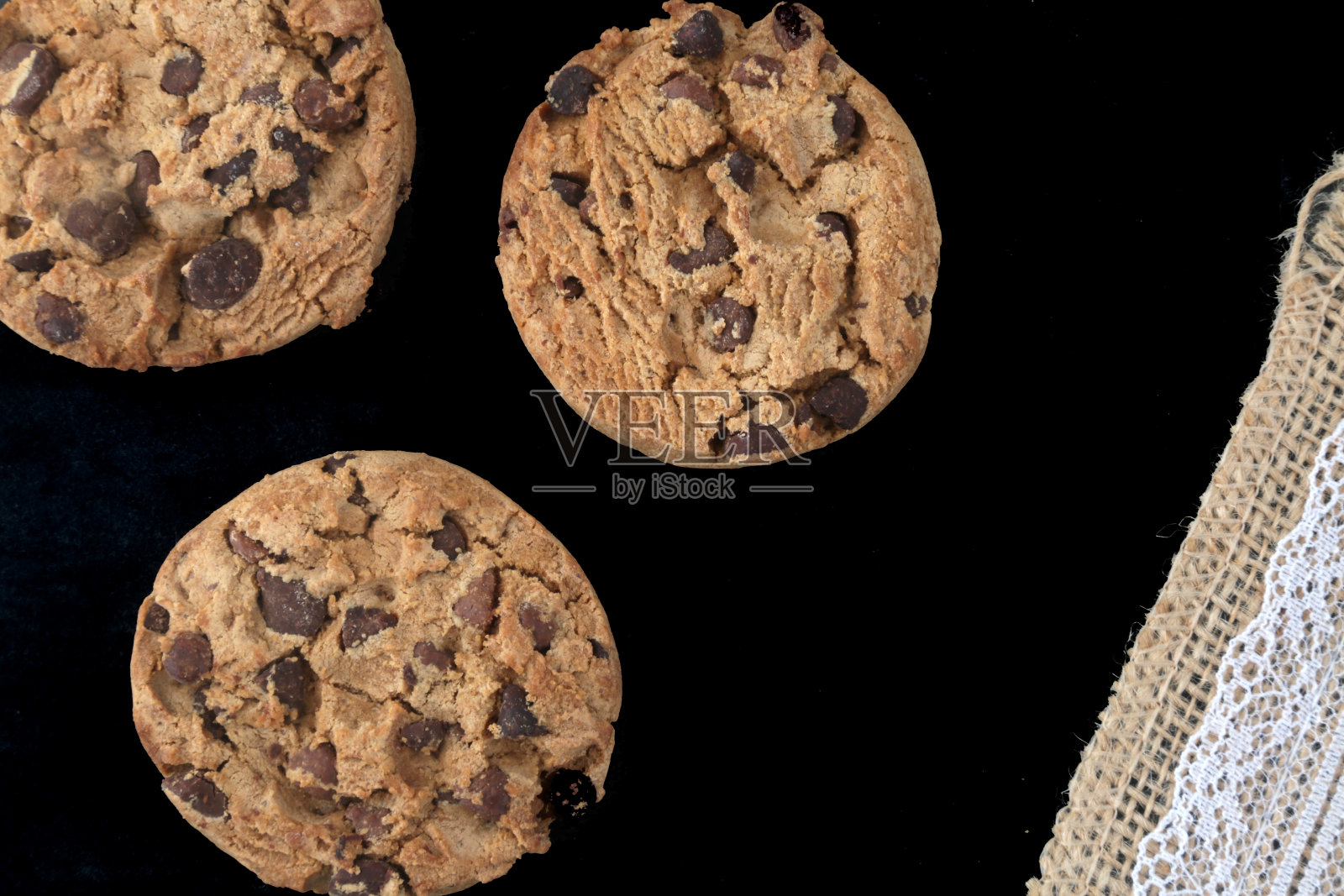 典型的美国巧克力饼干照片摄影图片