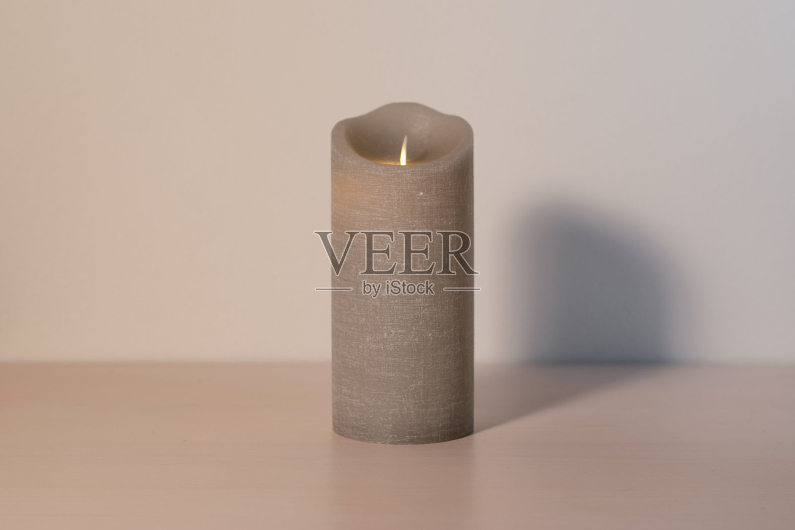 仿原装热蜡烛照片摄影图片