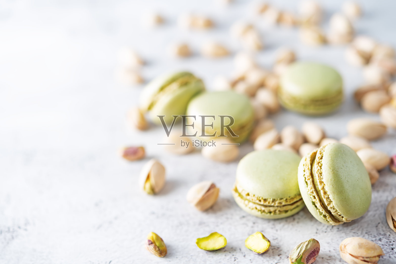 新鲜香甜的绿色开心果马卡龙照片摄影图片