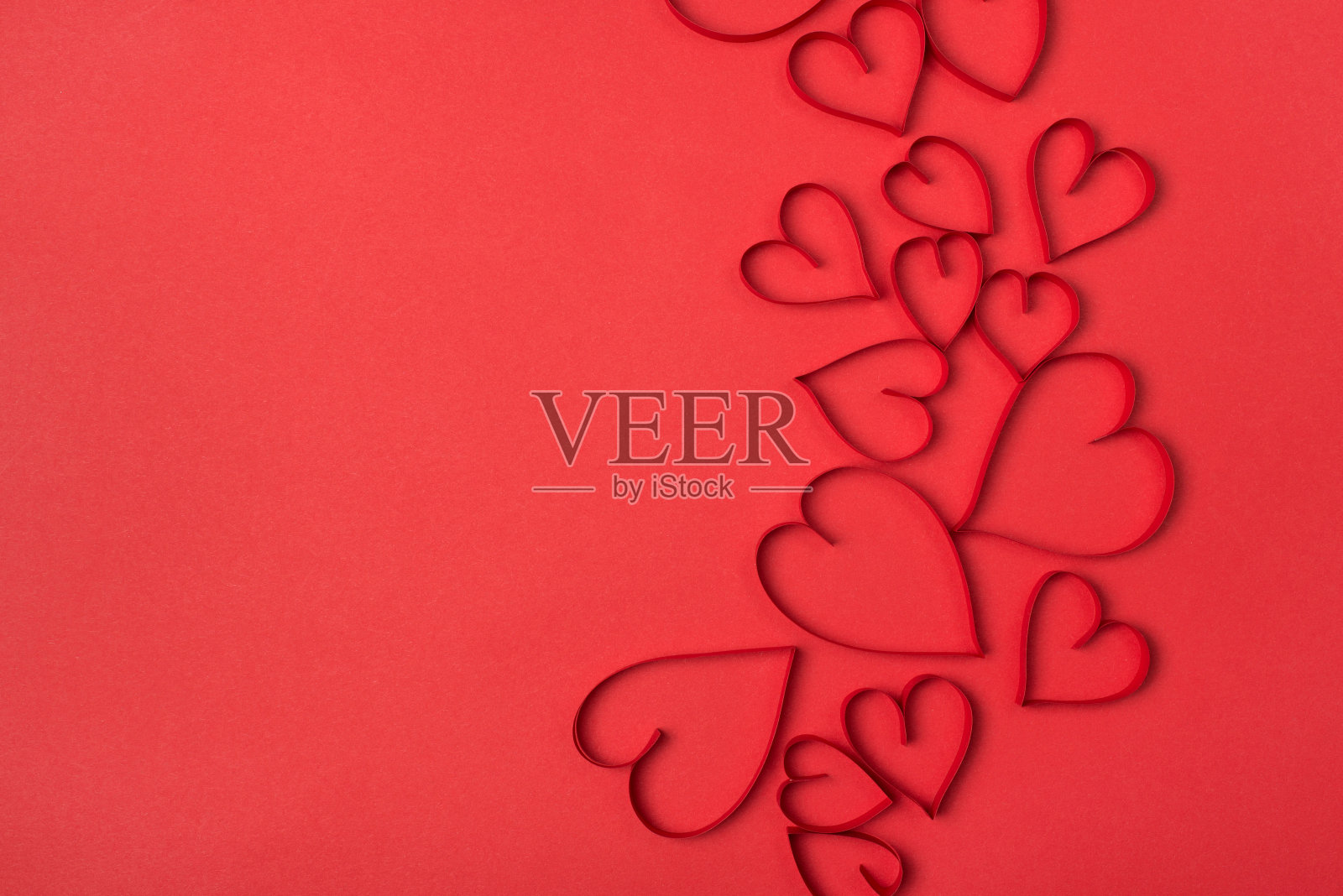 情人节平铺背景制成美丽的红心与地方文字照片摄影图片