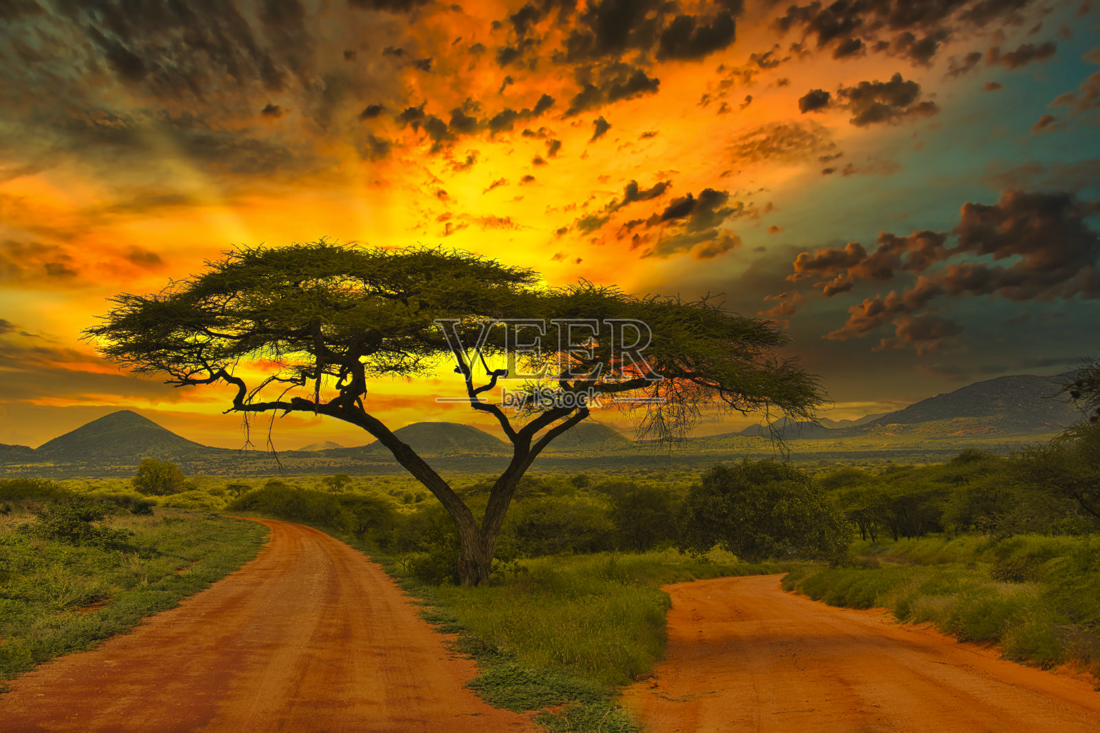 察沃东部、察沃西部和安博塞利国家公园的日出和日落照片摄影图片