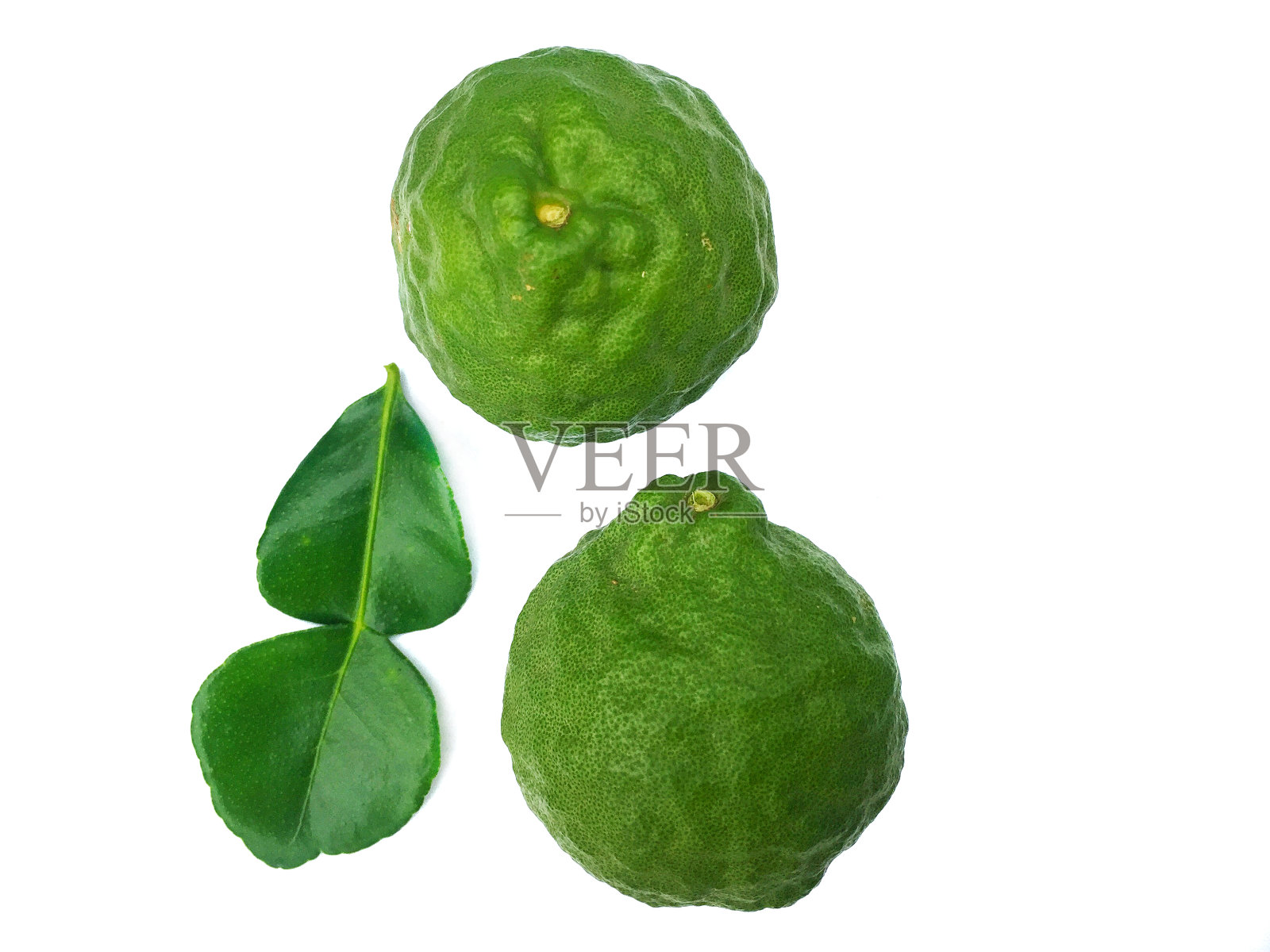 佛手柑和叶子在白色的背景。照片摄影图片