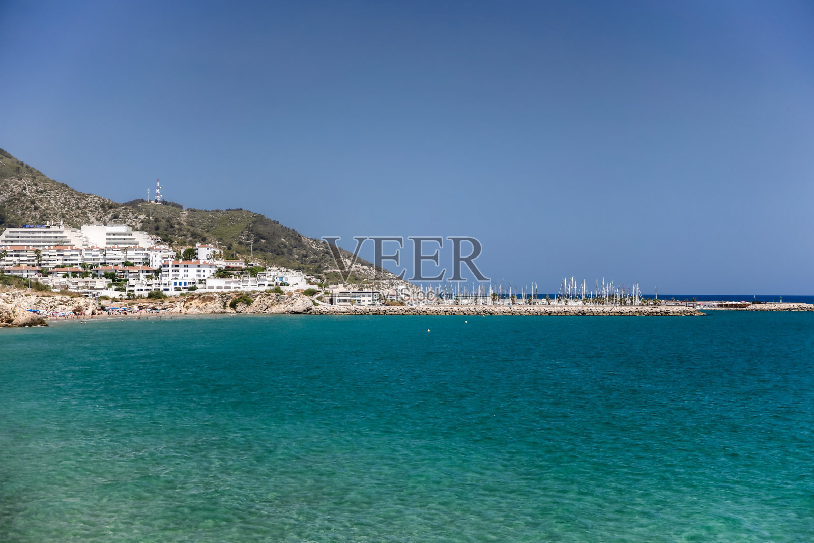 西班牙锡切斯沿岸的海景照片摄影图片