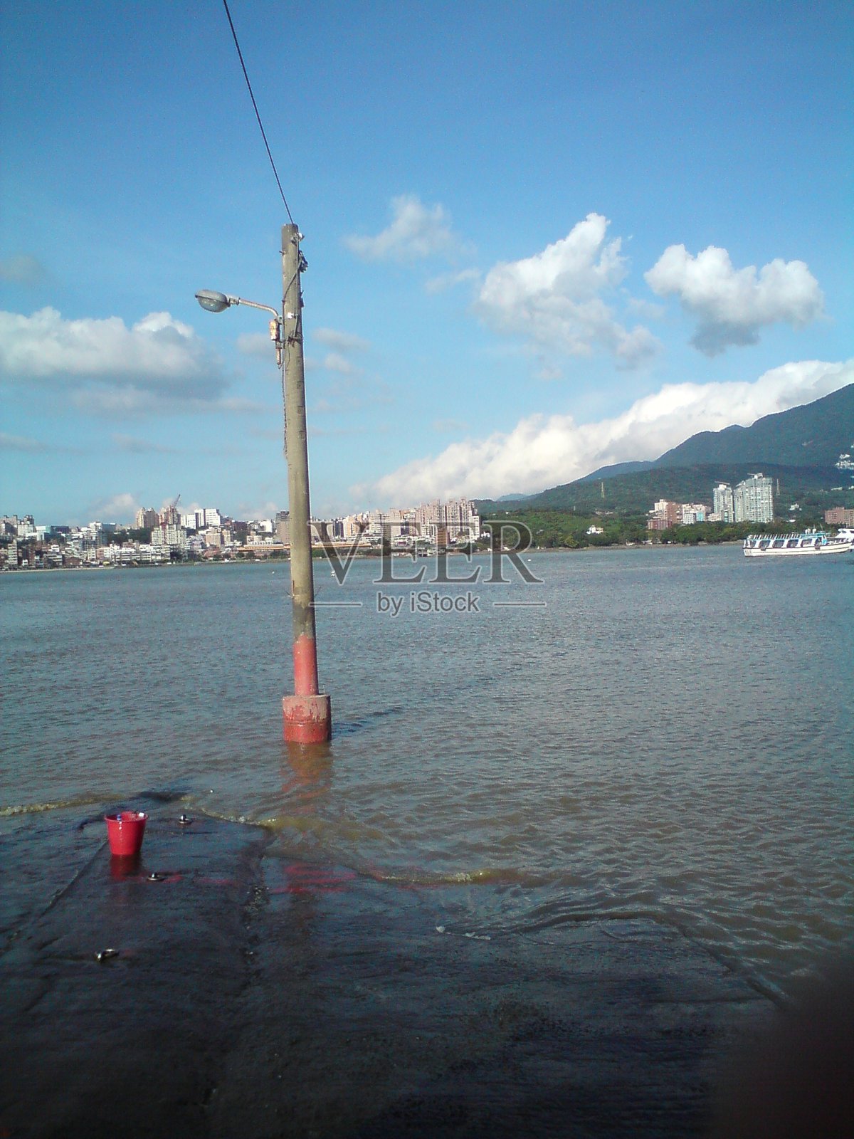 带电缆线路的景观照片摄影图片