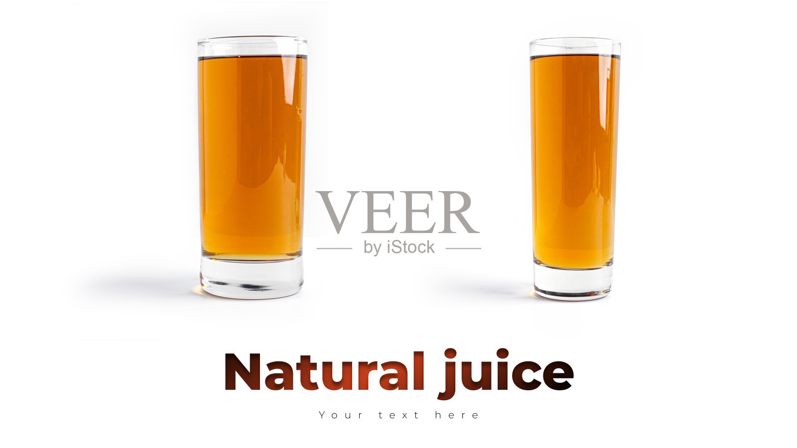 白色背景的苹果汁玻璃杯照片摄影图片