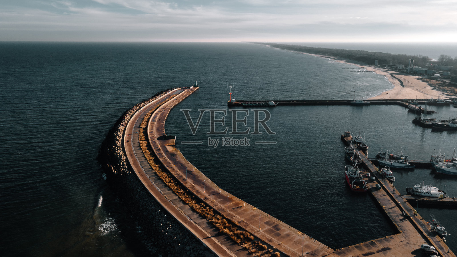 渔港在Władysławowo中查看照片摄影图片