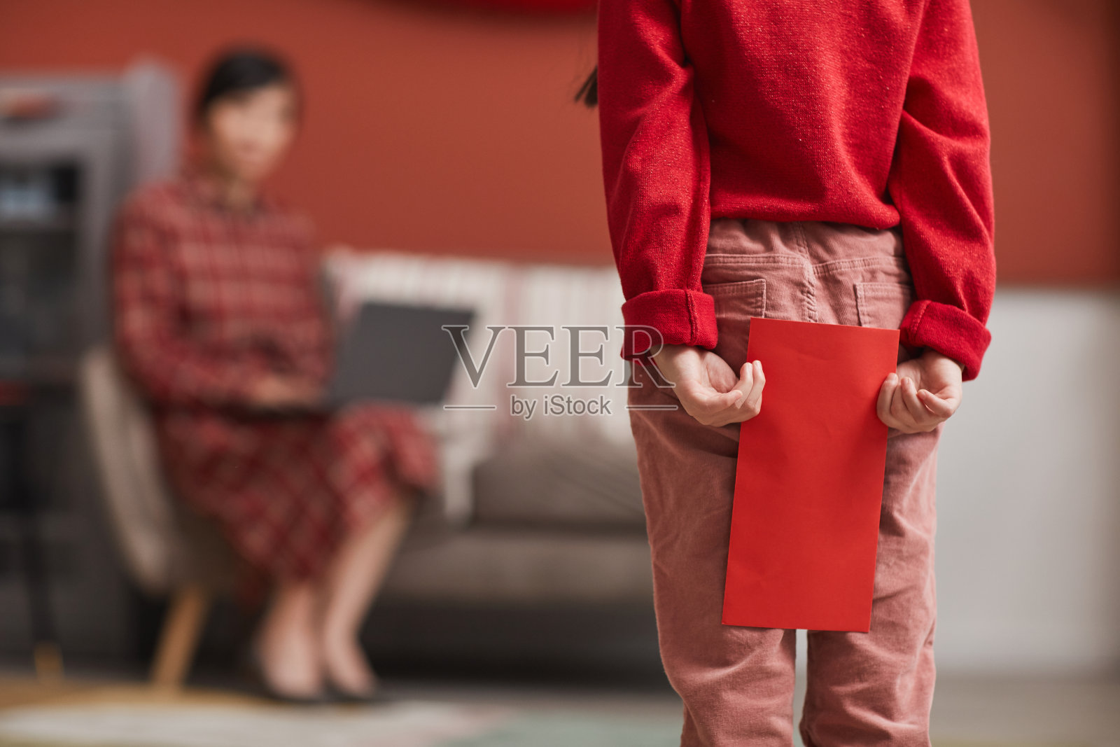 给慈母的红包礼物照片摄影图片