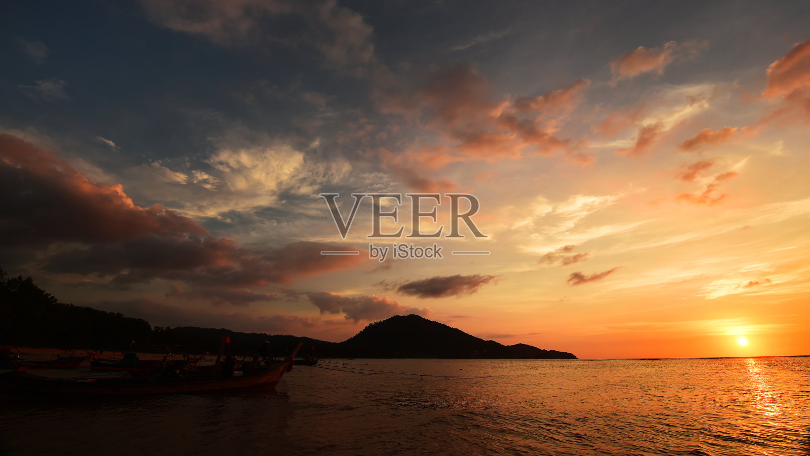 美丽的日落景观照片摄影图片